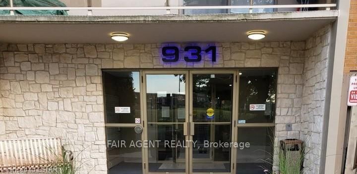 931 WONDERLAND Road S, Unit 410 - Photo 9