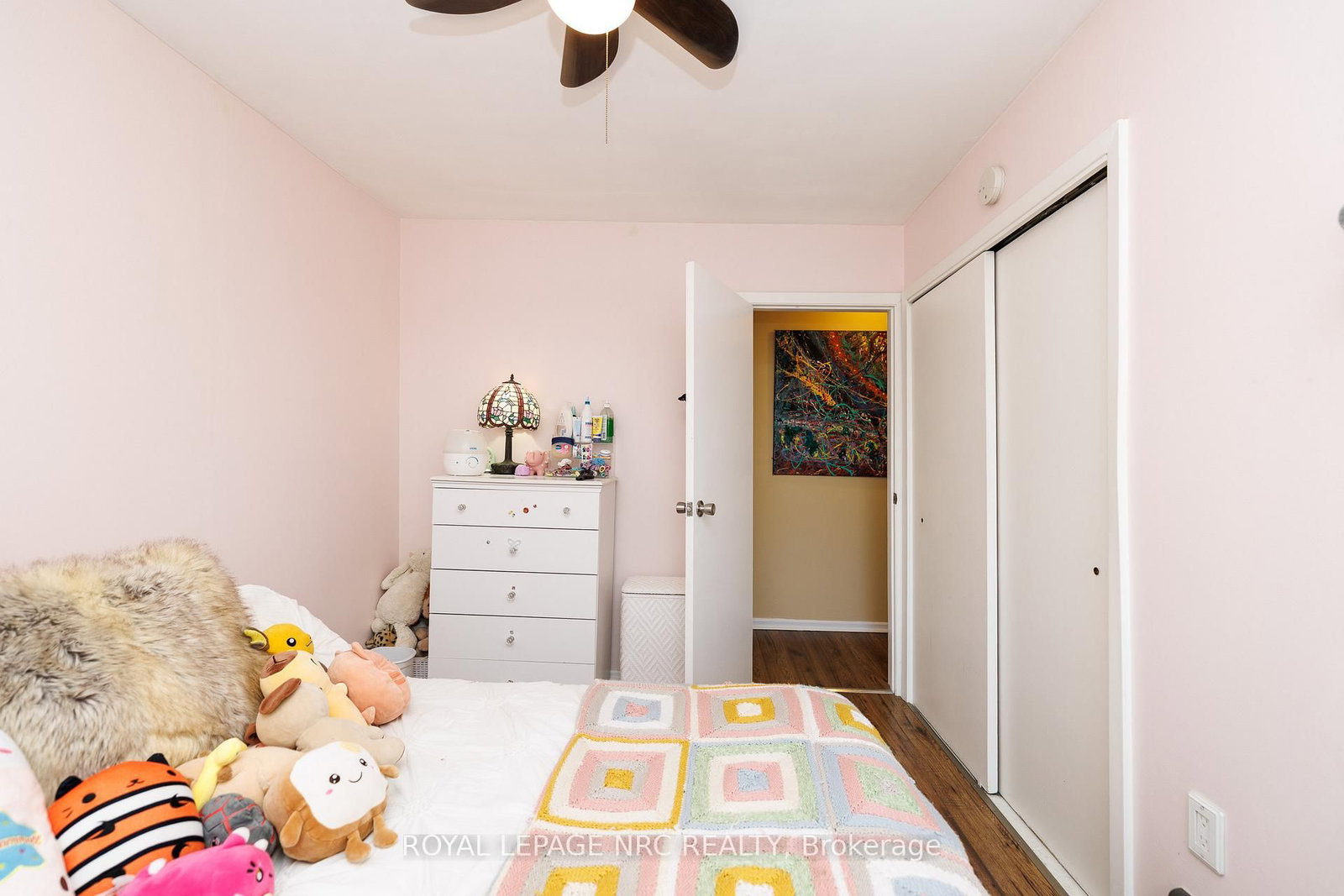 Detached House for sale at 78 RUSSELL Avenue, St. Catharines, Ontario, L2R 1V7 - Downtown - MLS: X12973706