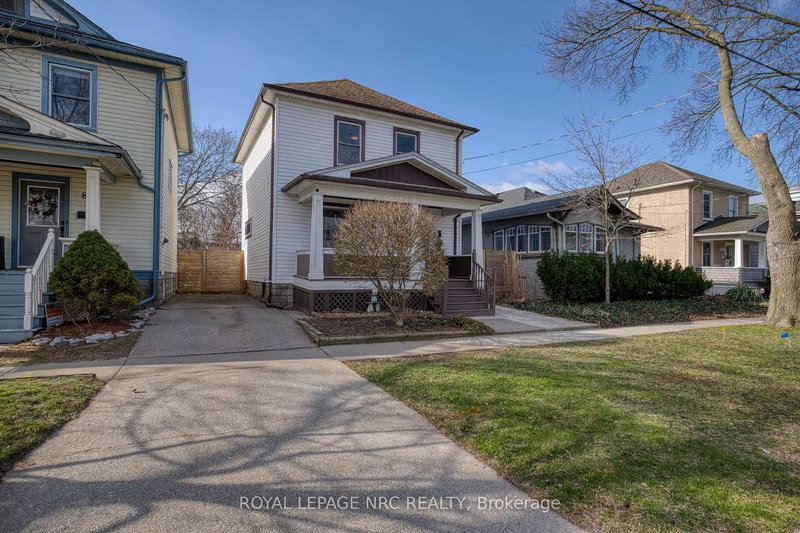 78 RUSSELL Avenue