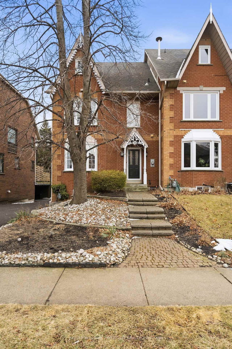 50 Edgewater Dr, Hamilton, L8E 4Z3 | Image 2