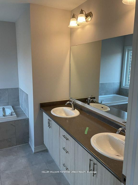 48 Blackburn Street - Photo 4