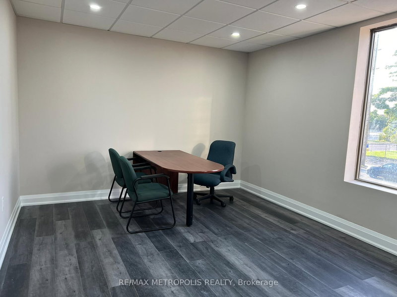 551 York St, London East, N6B 1R6 | Image 2