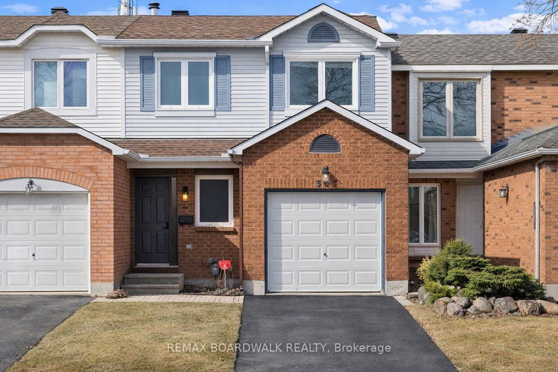 home for sale on 567 Latour Crescent