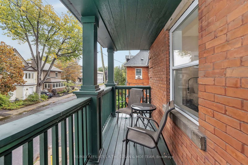 194 Augusta St, Ottawa, K1N 8C3 | Image 2