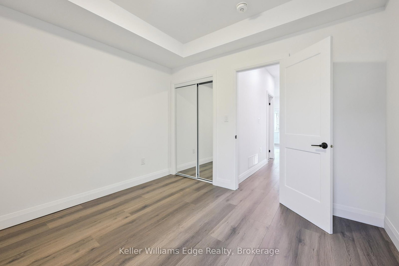 Detached House for sale at 161 Weir Street, Hamilton, Ontario, L8H 5G1 - Homeside - MLS: X12974134