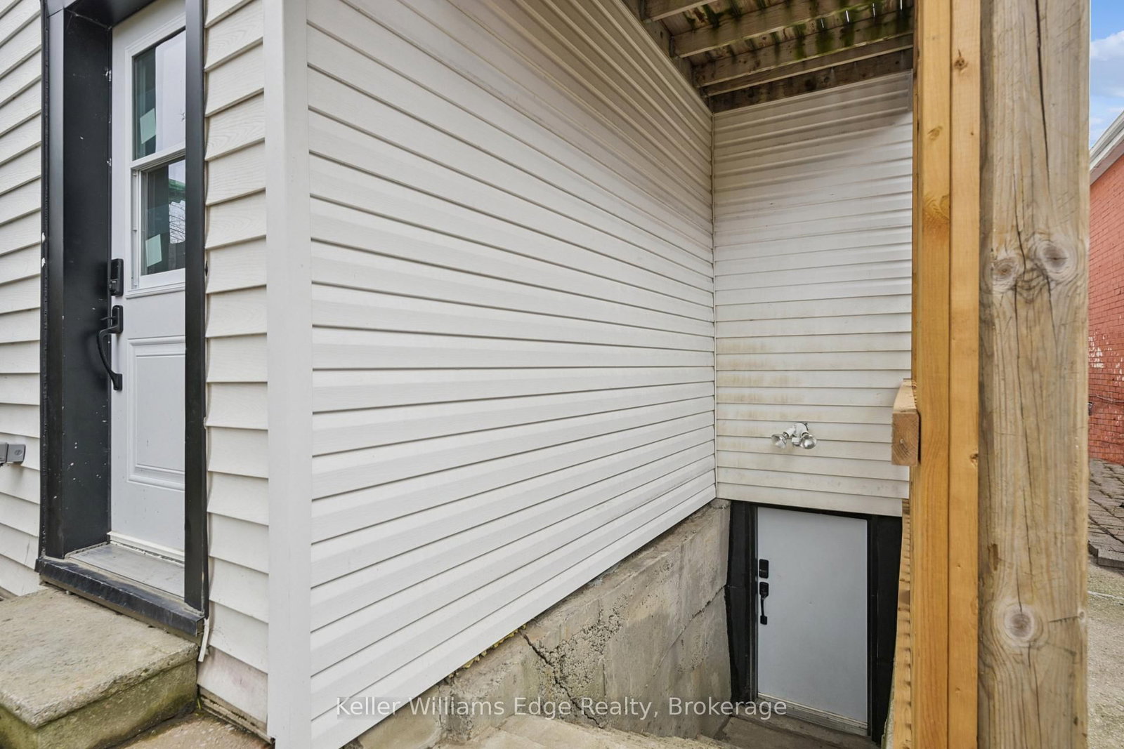 Detached House for sale at 161 Weir Street, Hamilton, Ontario, L8H 5G1 - Homeside - MLS: X12974134