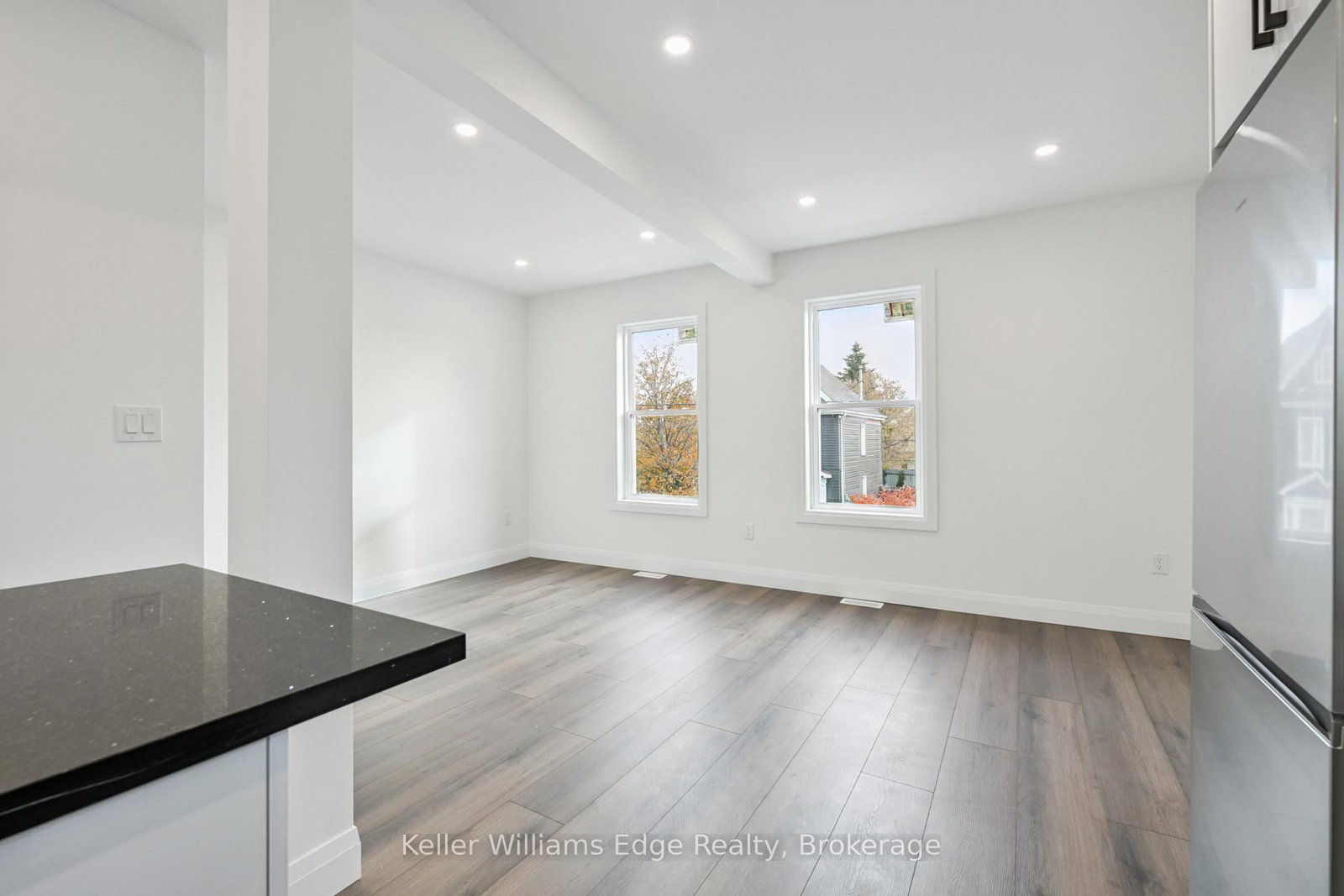 Detached House for sale at 161 Weir Street, Hamilton, Ontario, L8H 5G1 - Homeside - MLS: X12974134