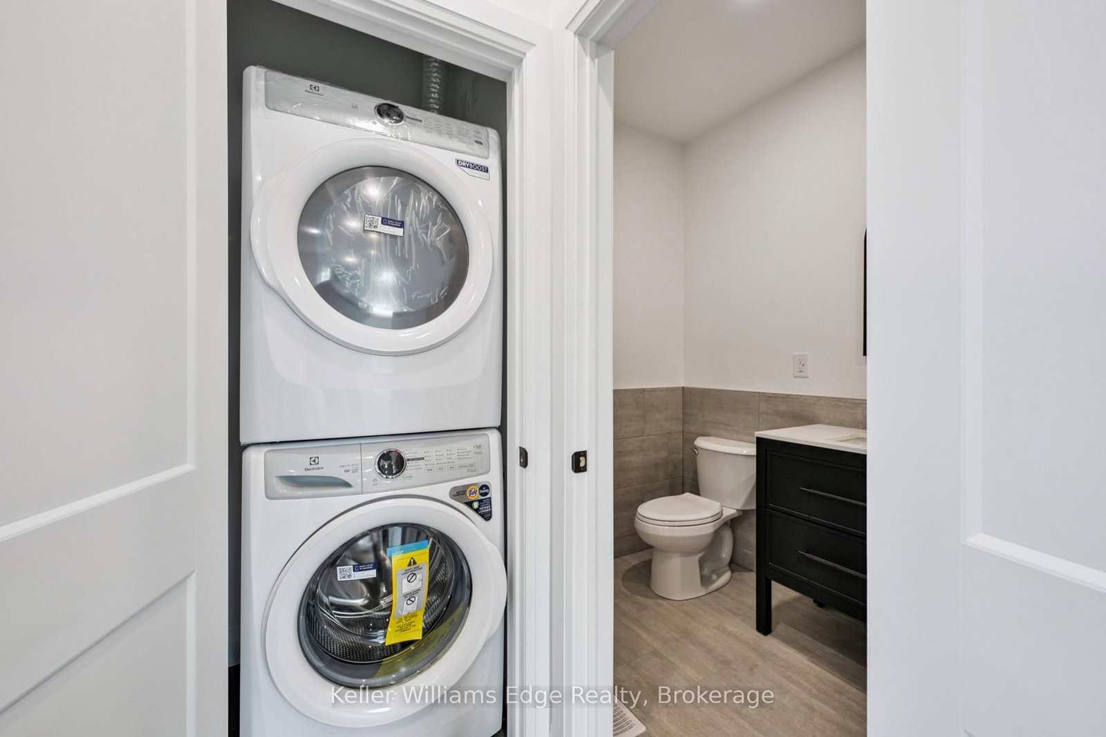 Detached House for sale at 161 Weir Street, Hamilton, Ontario, L8H 5G1 - Homeside - MLS: X12974134