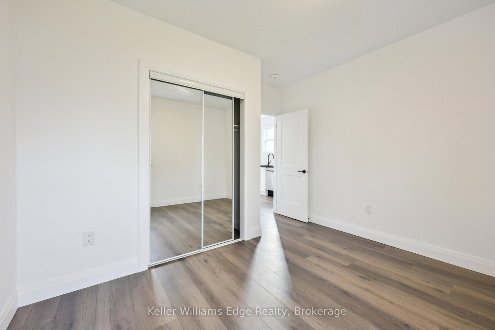 Detached House for sale at 161 Weir Street, Hamilton, Ontario, L8H 5G1 - Homeside - MLS: X12974134