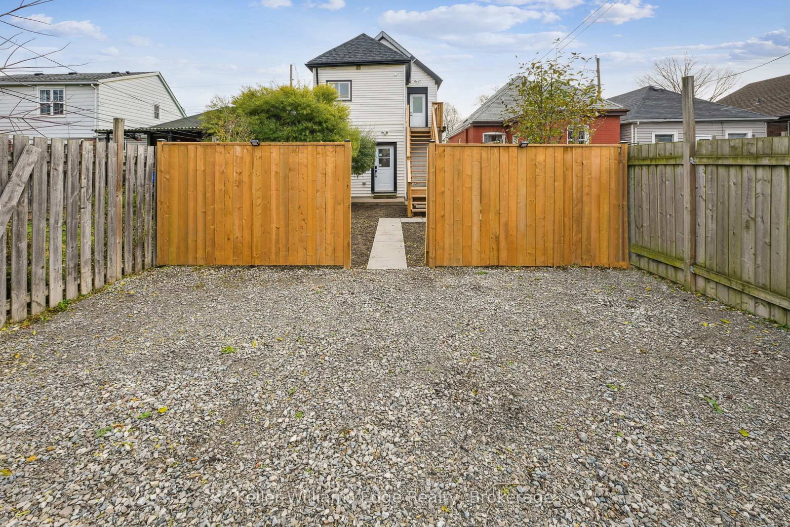 Detached House for sale at 161 Weir Street, Hamilton, Ontario, L8H 5G1 - Homeside - MLS: X12974134