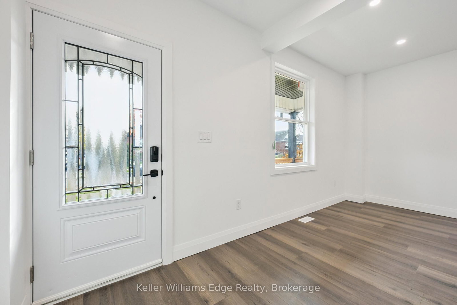 Detached House for sale at 161 Weir Street, Hamilton, Ontario, L8H 5G1 - Homeside - MLS: X12974134