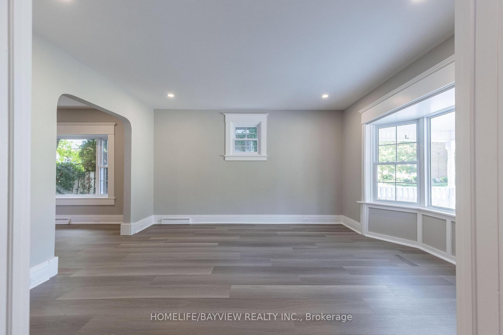 19 Main Street - Photo 8