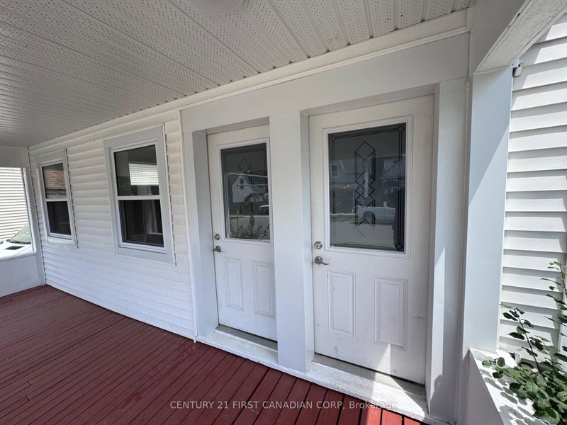Main - 35 Inkerman Street