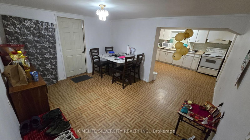 home for sale on 1774 Trafalgar Street