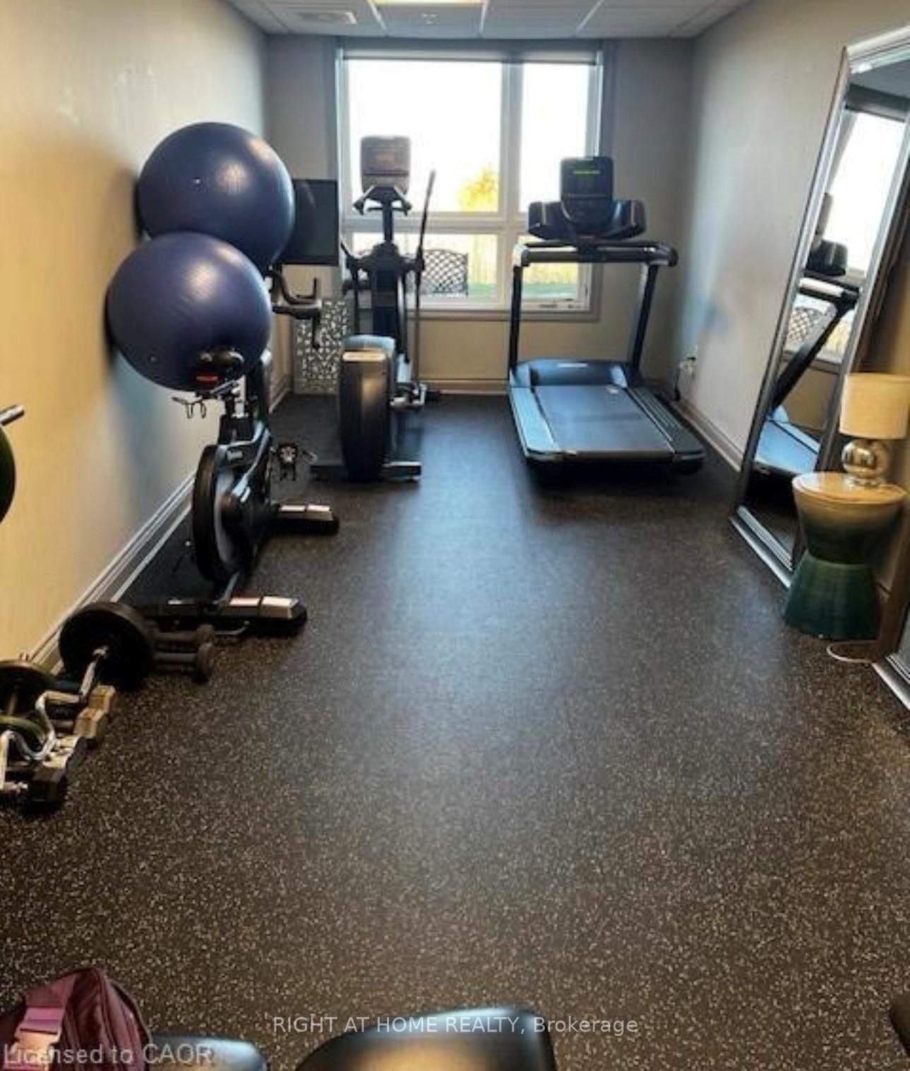 35 Southshore Crescent, Unit 206 - Photo 11