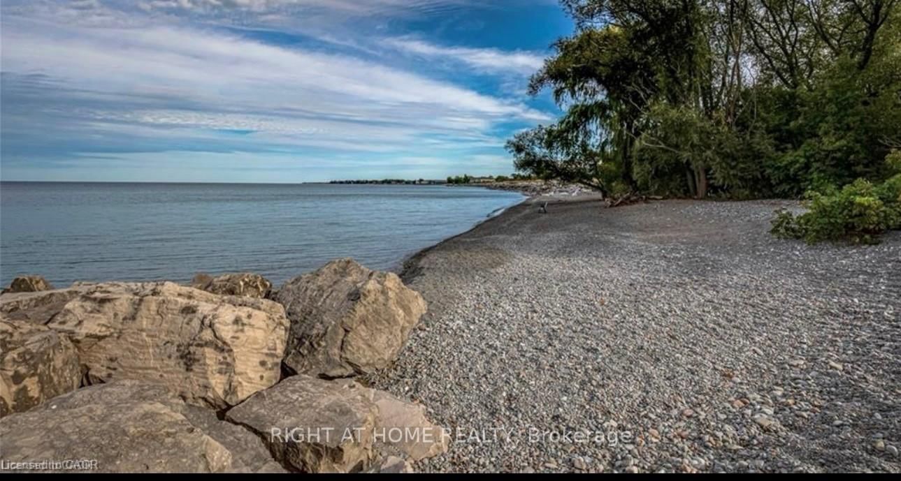 35 Southshore Crescent, Unit 206 - Photo 16