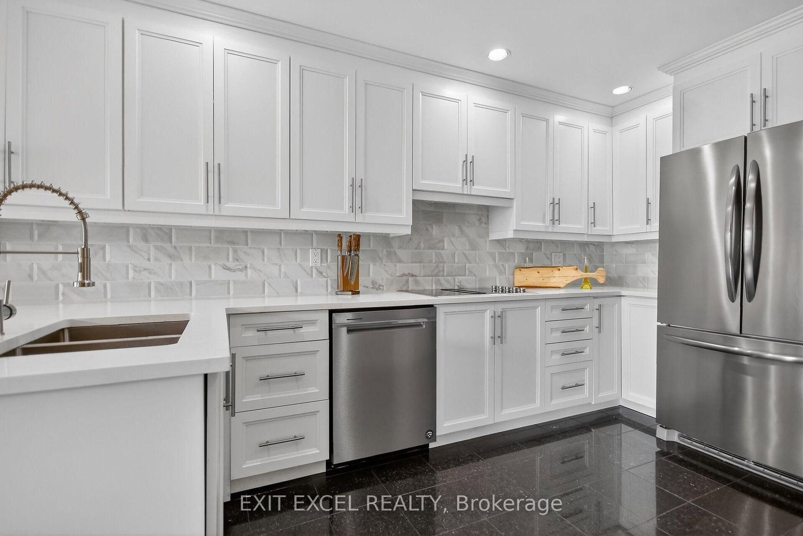 1093-B Normandy Normandy Crescent - Photo 19