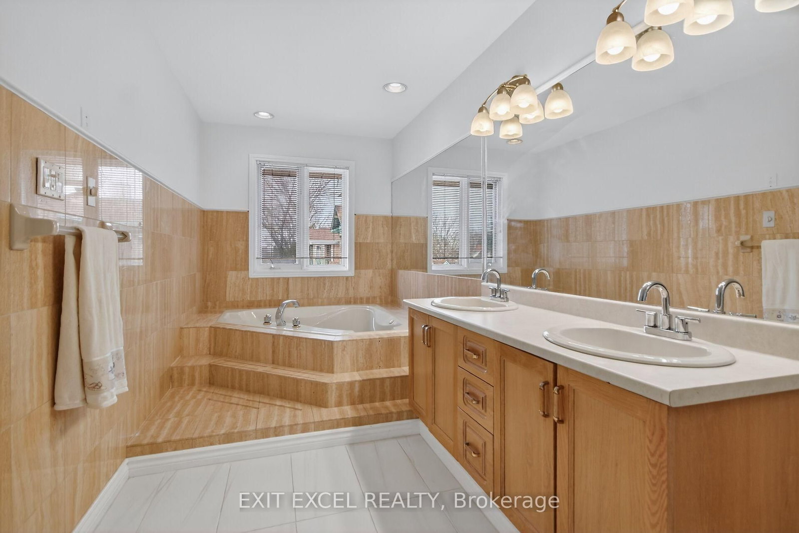 1093-B Normandy Normandy Crescent - Photo 29