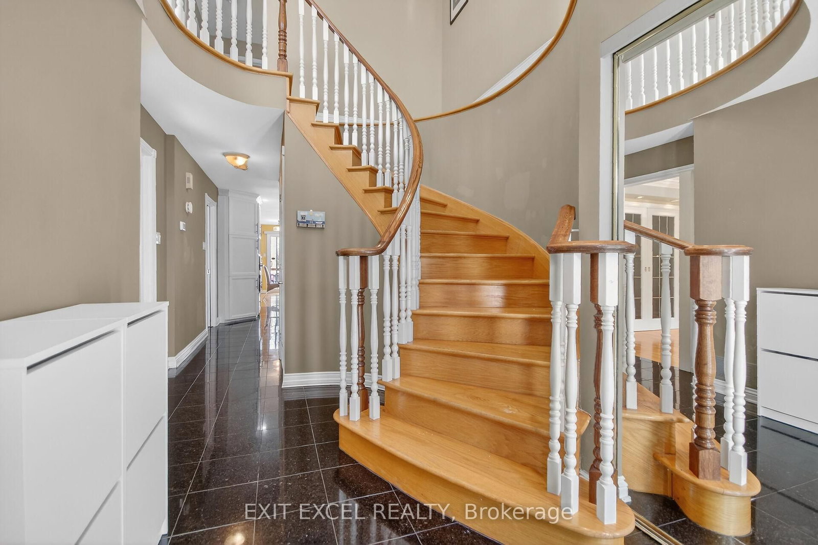 1093-B Normandy Normandy Crescent - Photo 4