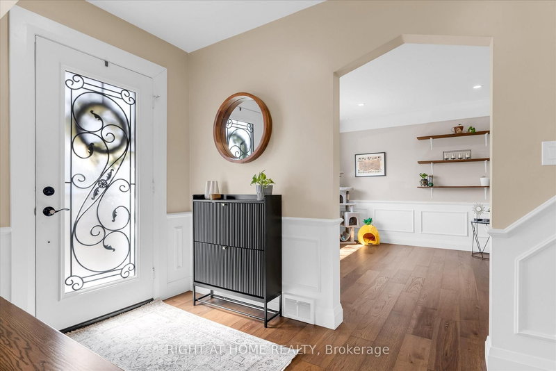 74 Glenview Dr, Hamilton, L8G 2L6 | Image 3