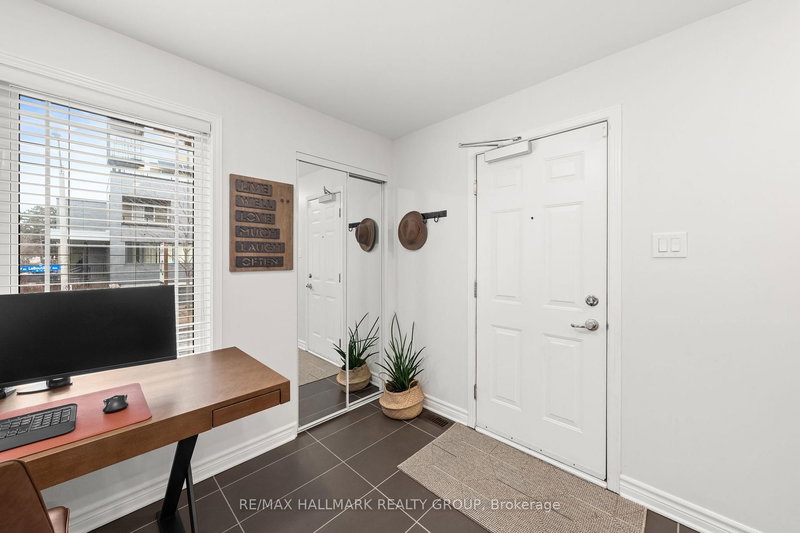 498 LeBoutillier Ave, Ottawa, K1K 1V1 | Image 2