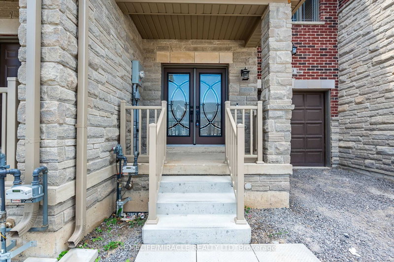 99 Baker St, Thorold, L2V 3P4 | Image 2