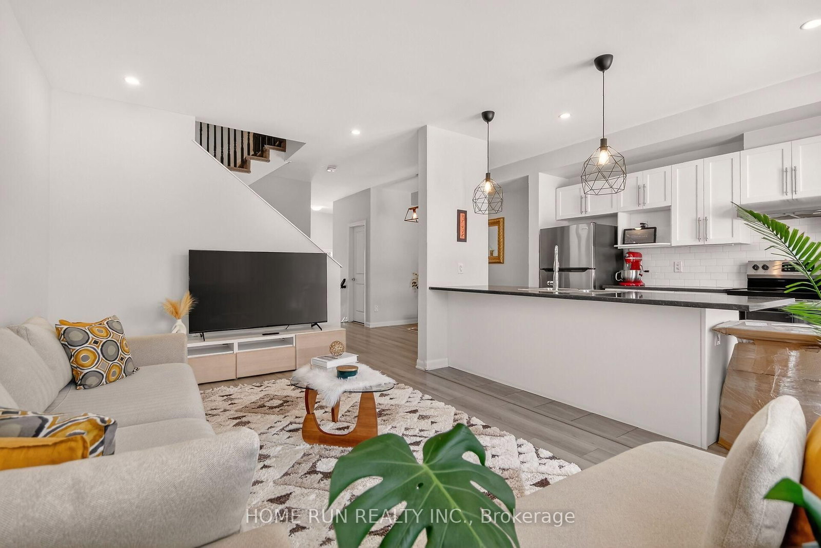 733 Cashmere Terrace - Photo 12