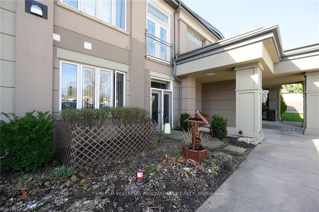 6365 Drummond Road, Unit 105 - Photo 17