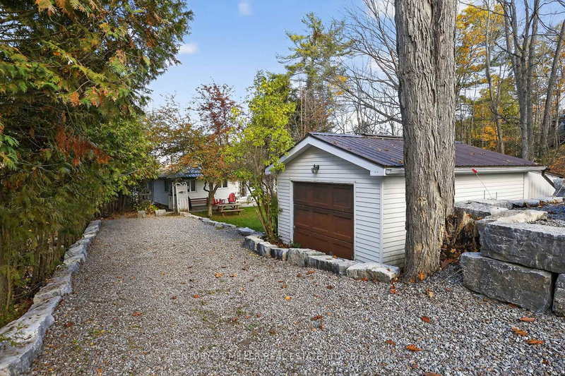 733 Marble Point Rd, Limoges, K0K 2M0 | Image 2