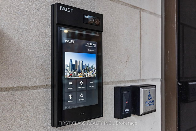 403 - 223 Princess Street