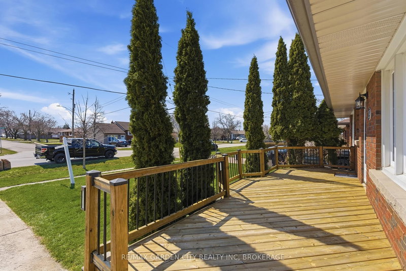 19 Tamarack Ave, St. Catharines, L2M 3B8 | Image 3