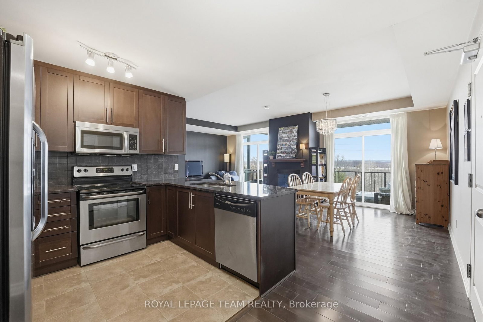 10 Prestige Circle, Unit 5 - Photo 9