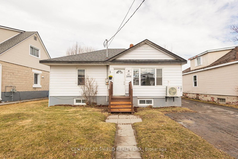 1008 Second St E, Cornwall, K6H 2A9 | Image 2