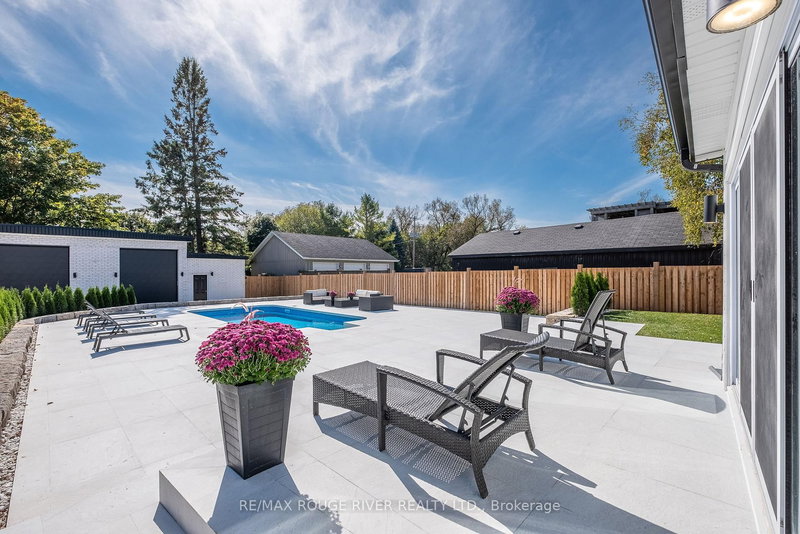 375 King St W, Cobourg, K9A 2N6 | Image 2