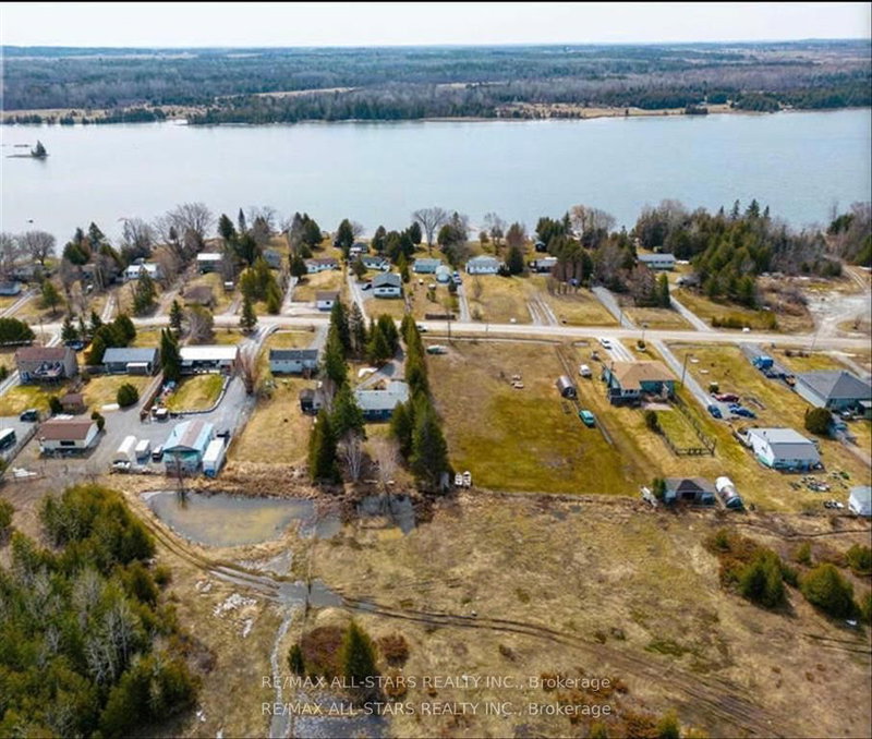 220 McGuire Beach Rd, Kawartha Lakes, K0M 2B0 | Image 2