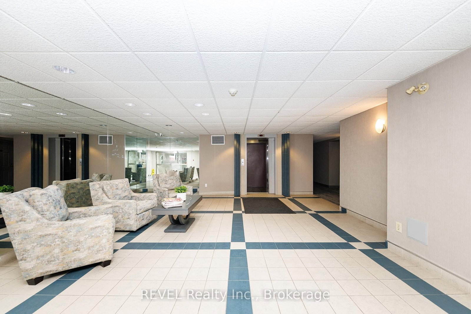 3364 Montrose Road, Unit 301 - Photo 27