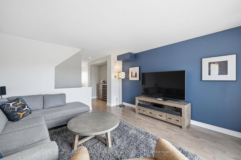 528 Silvertip Lane, Ottawa, K2T 0H7 | Image 2