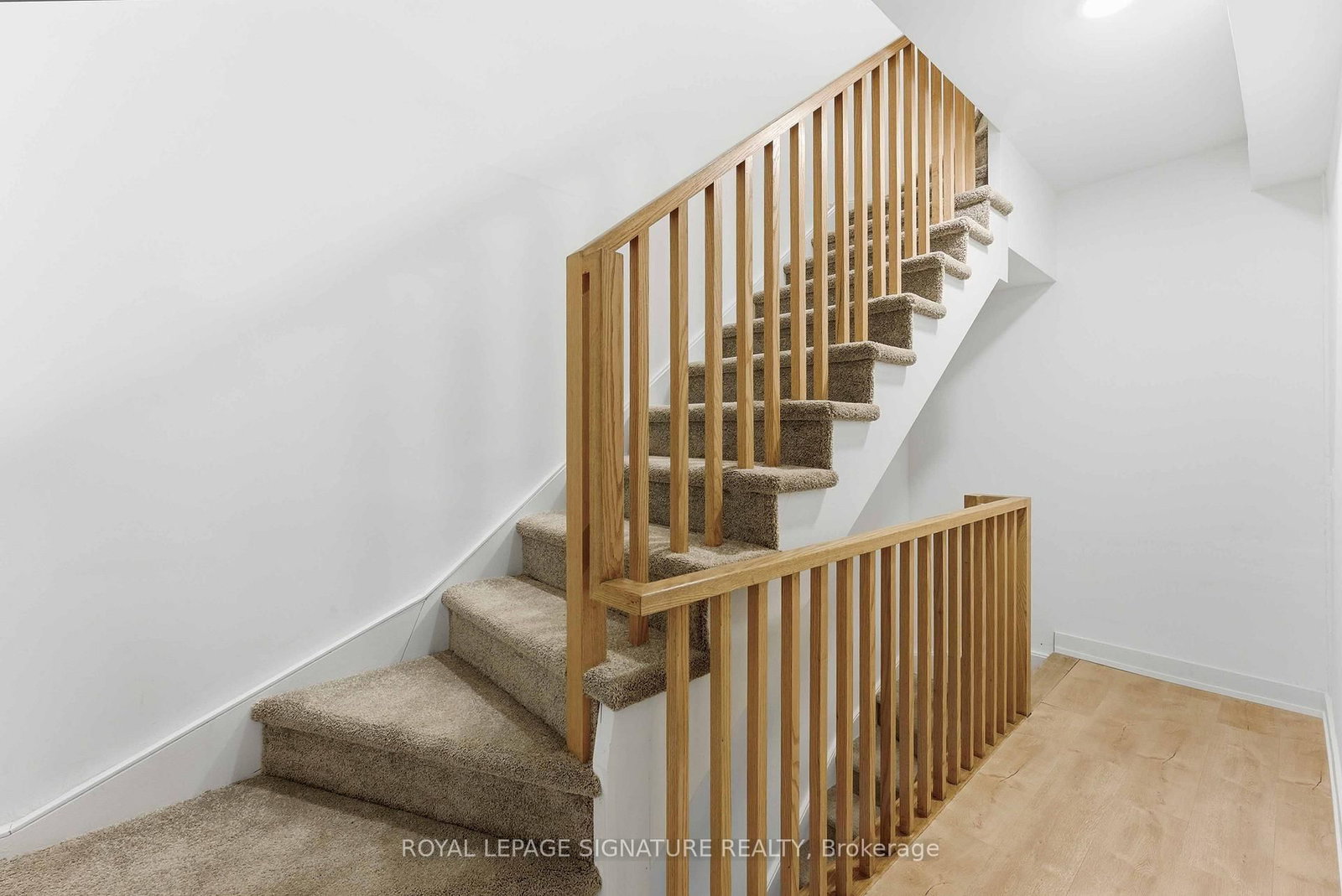 16 Melbourne Avenue, Unit 309A - Photo 18