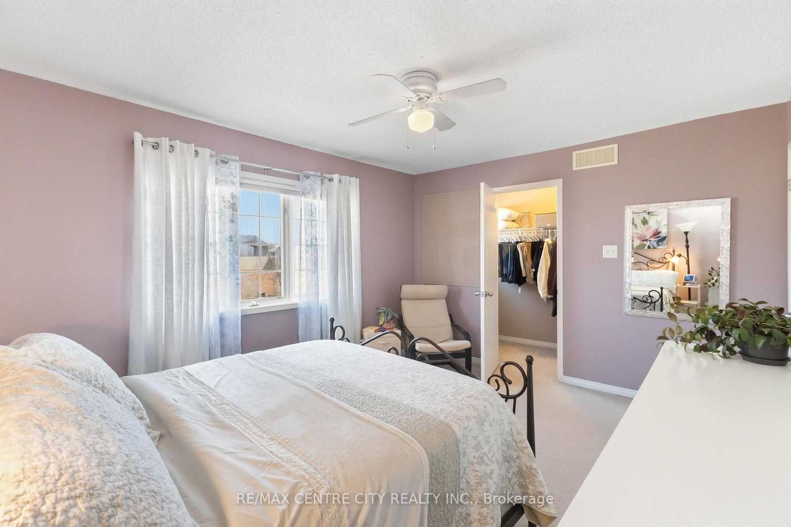 1084 Kimball Crescent - Photo 38