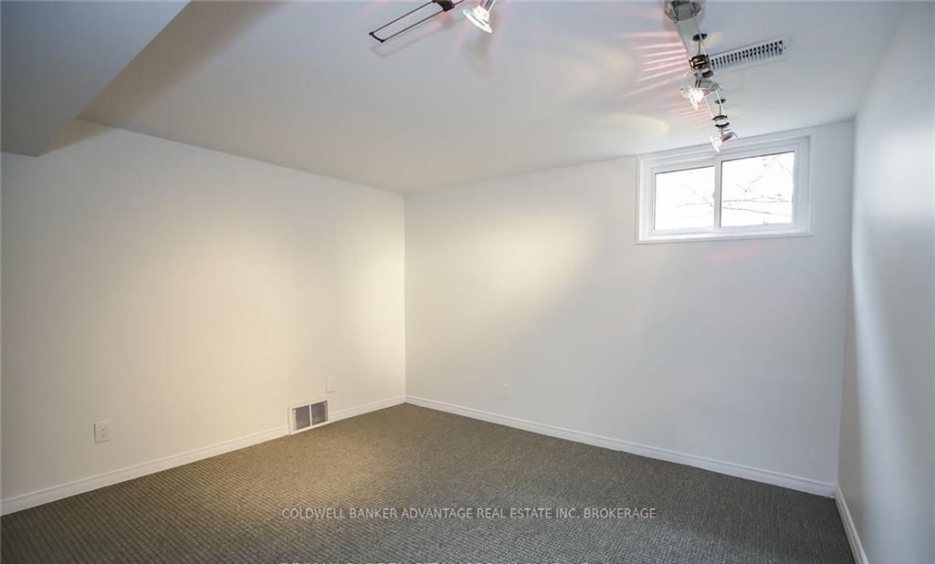 Detached House for sale at 55 Kent Street, St. Catharines, Ontario, L2S 1H4 - Western Hill - MLS: X12975586