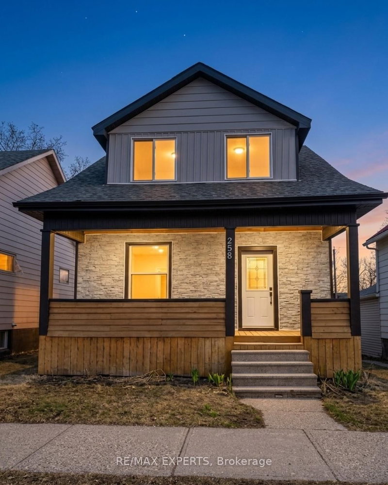 home for sale on 258 Dundas Street
