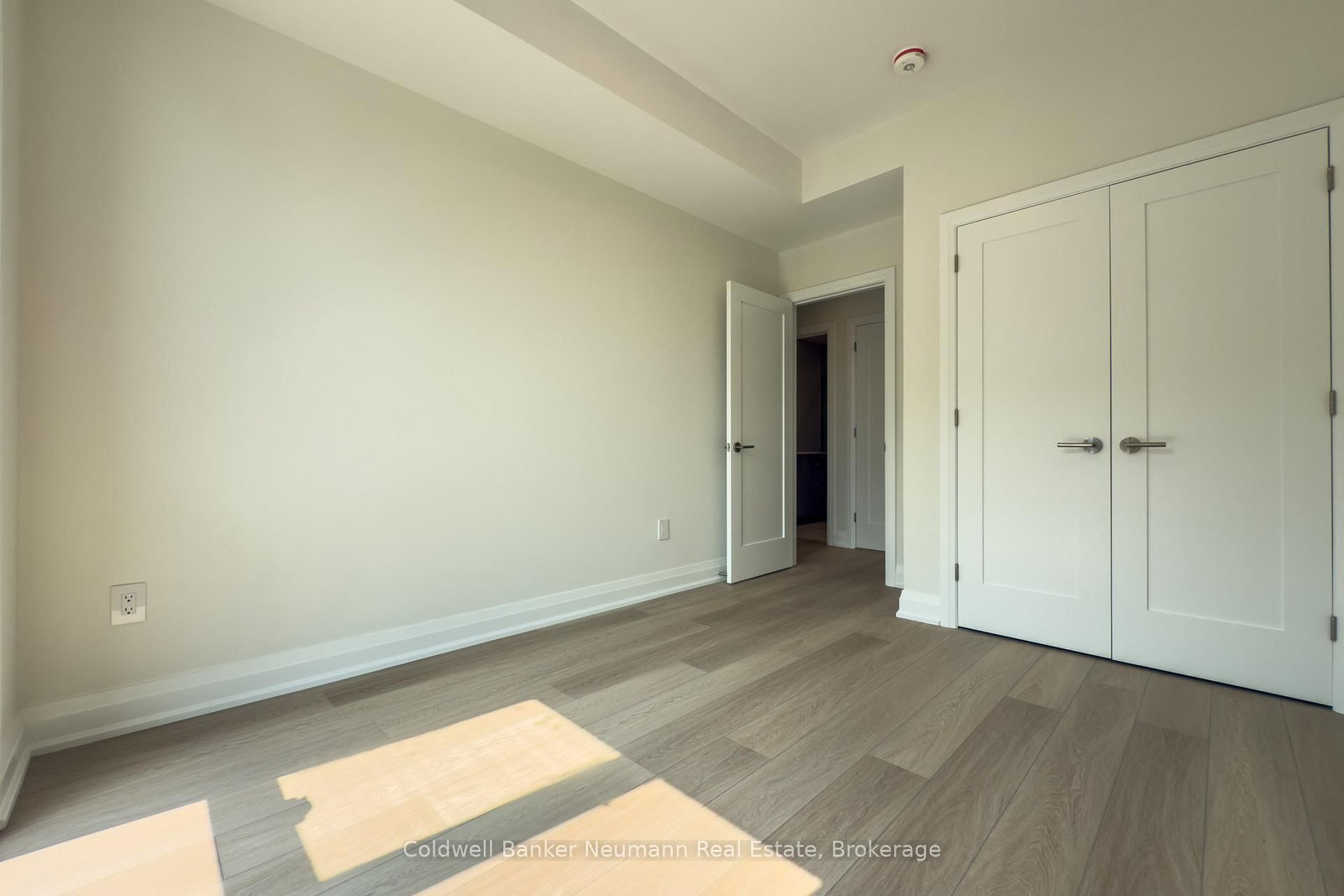 14 Stevenson Street N, Unit 5 - Photo 11