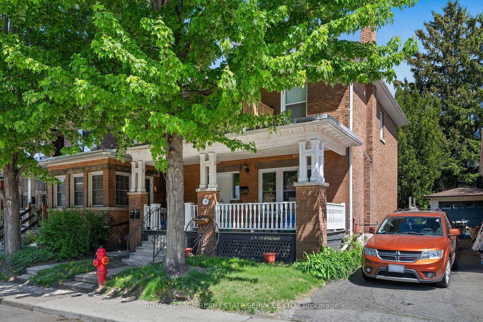 Listing Image 3
