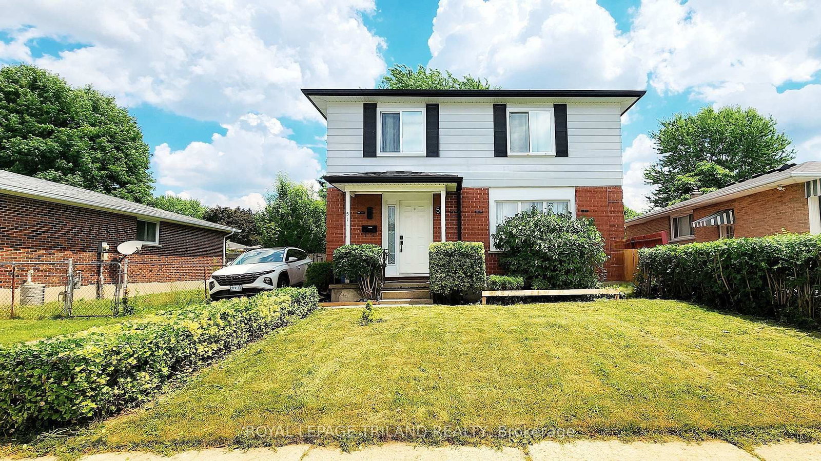 Detached House for sale at 51 Ashbury Avenue, London South, Ontario, N6E 1S9 - South Y - MLS: X12975868