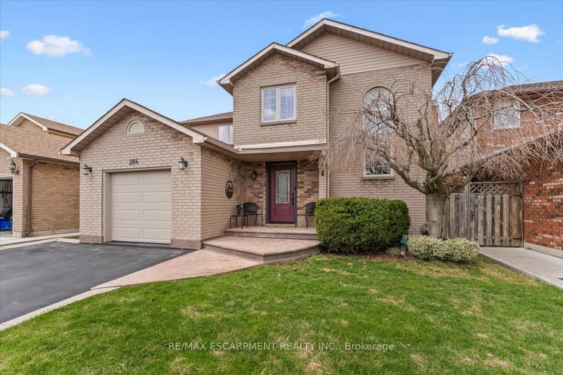 284 Delancey Blvd, Hamilton, L9B 1Y9 | Image 2