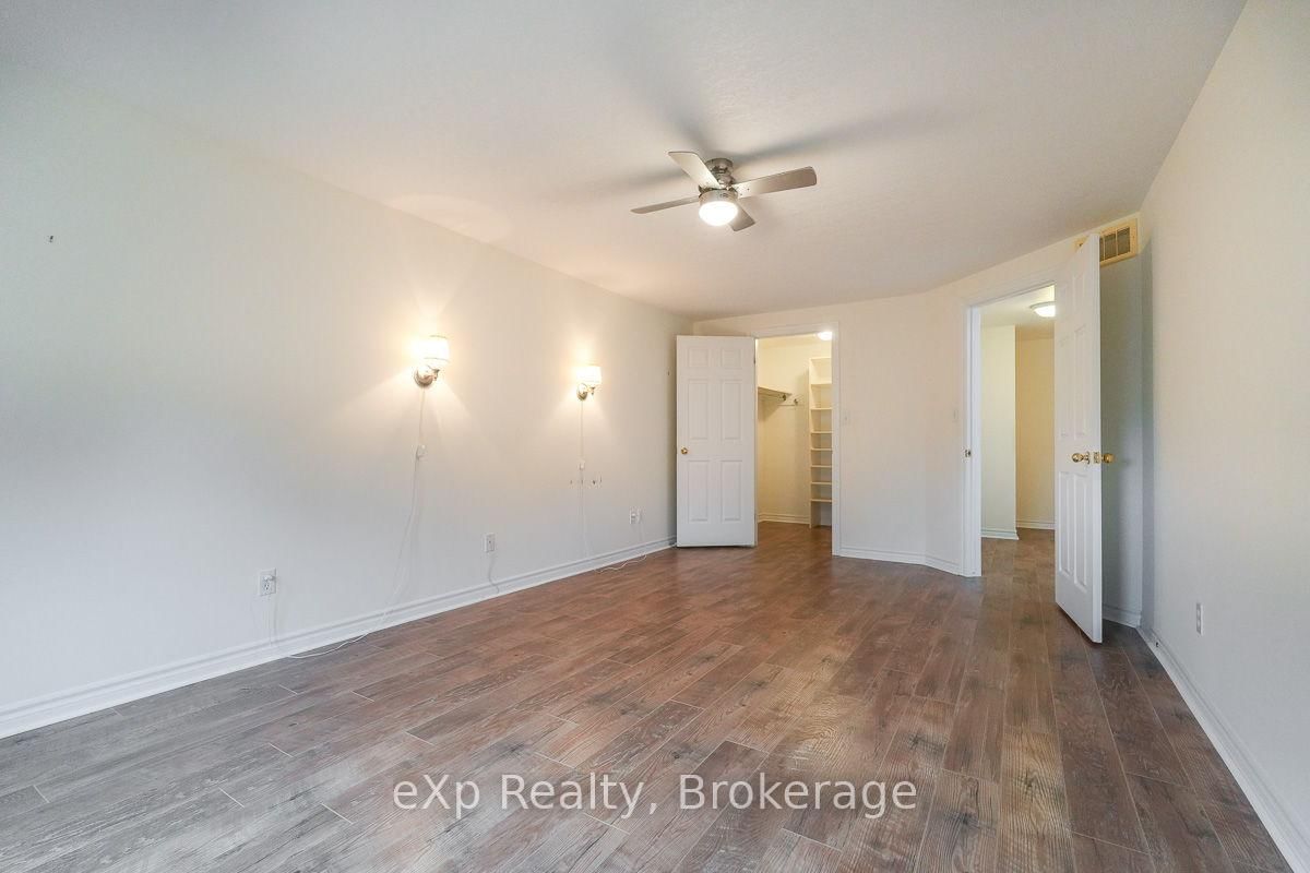 123 Church Street N, Unit 3 - Photo 28