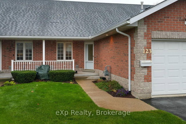 3 - 123 Church Street N