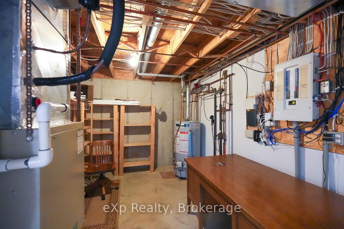 123 Church Street N, Unit 3 - Photo 41