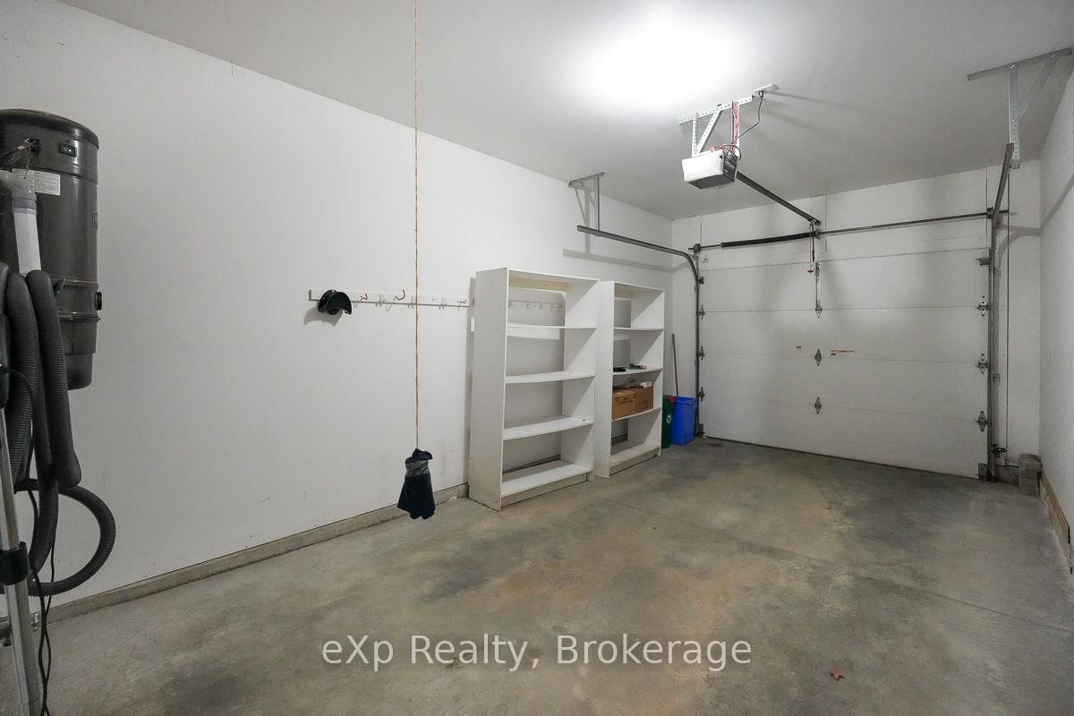 123 Church Street N, Unit 3 - Photo 42