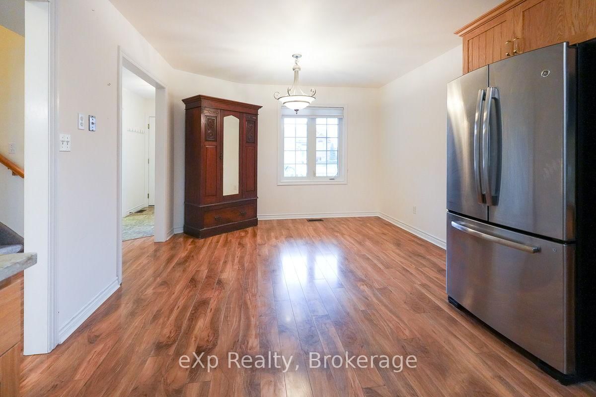 123 Church Street N, Unit 3 - Photo 8